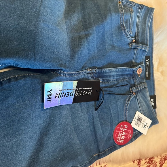 YMI Flare Jeans - Picture 3 of 7